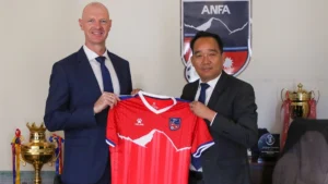 Thông tin về huấn luyện viên Matt Ross